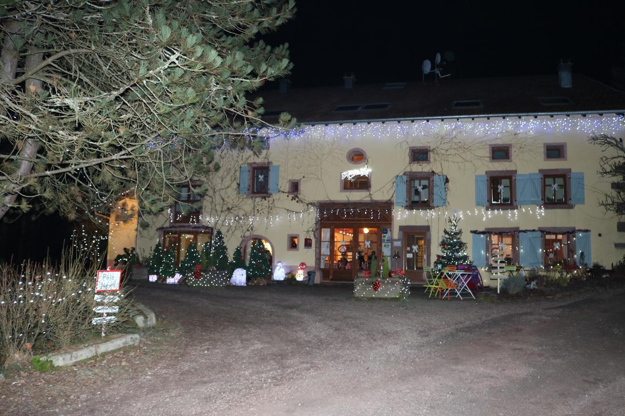 Auberge De La Charriole Taintrux Exterior photo